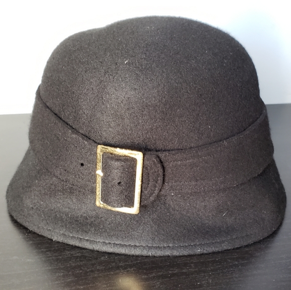 Banana Republic | Women's Hat - Picture 1 of 4